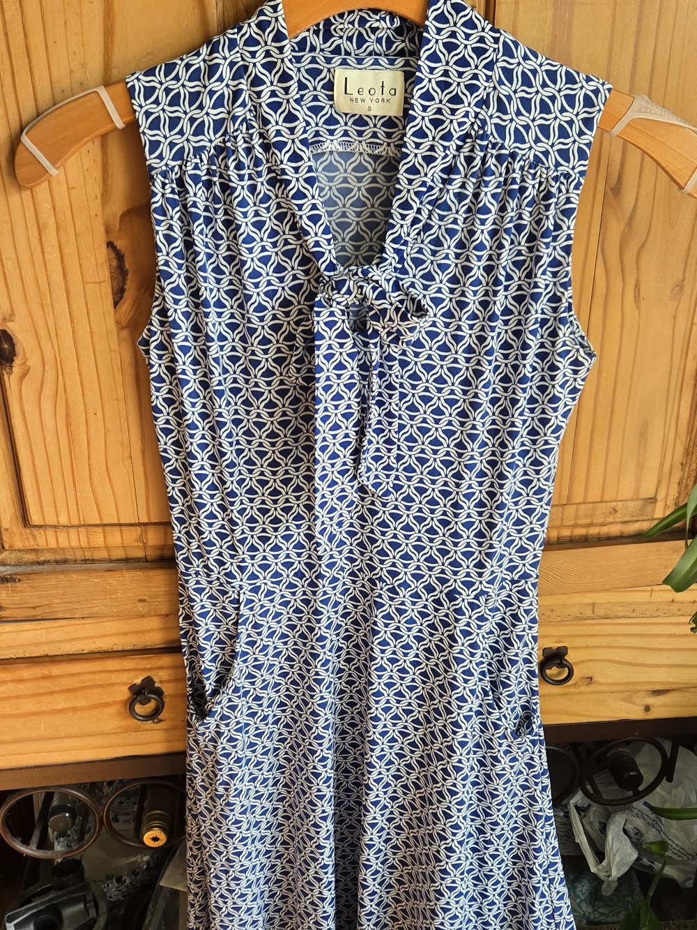 Leota Sleeveless Navy & White Geometric Tie-Neck Dress